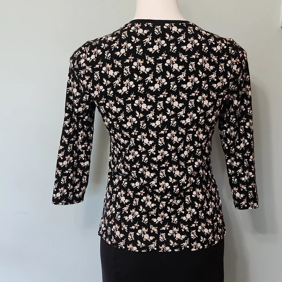 Lauren Ralph Lauren Floral 3/4 Sleeve Top - Picture 10 of 14